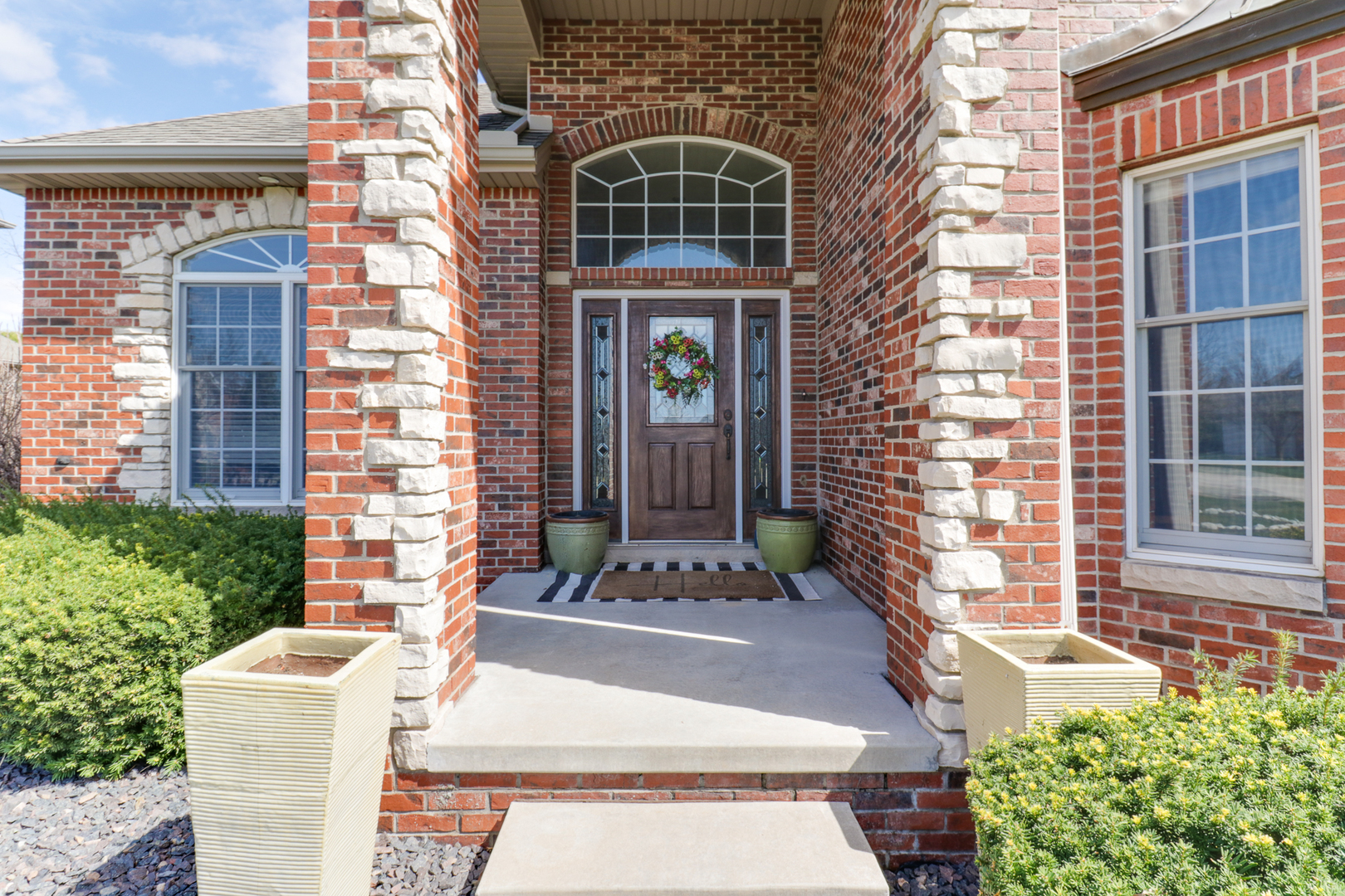 property viewer photo 2