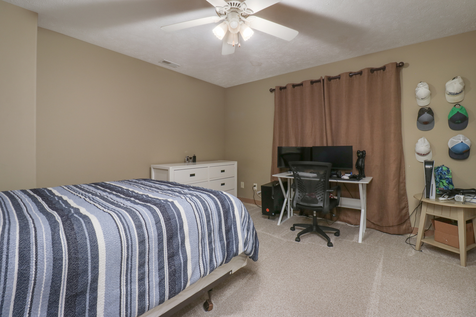 property viewer photo 49