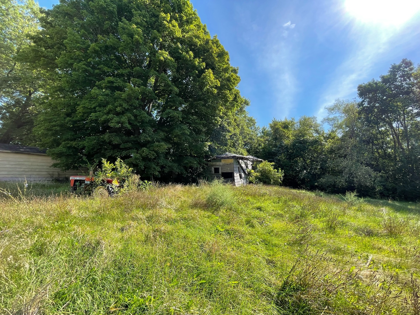 main property photo 15