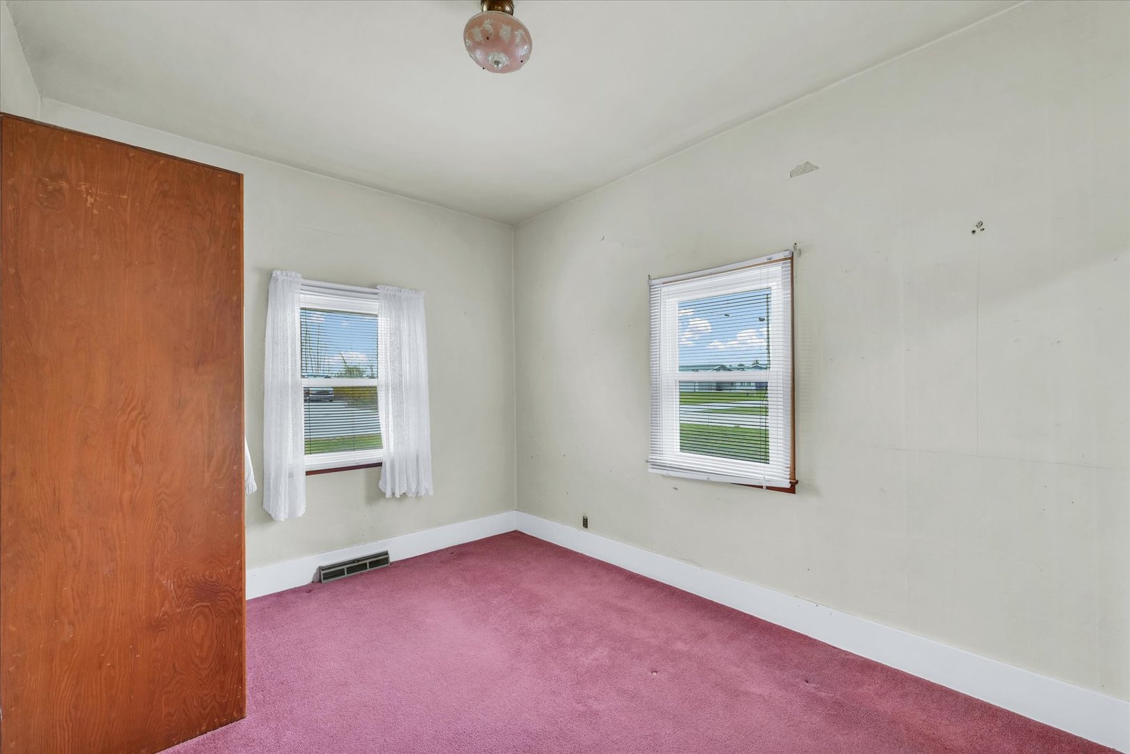 property viewer photo 22