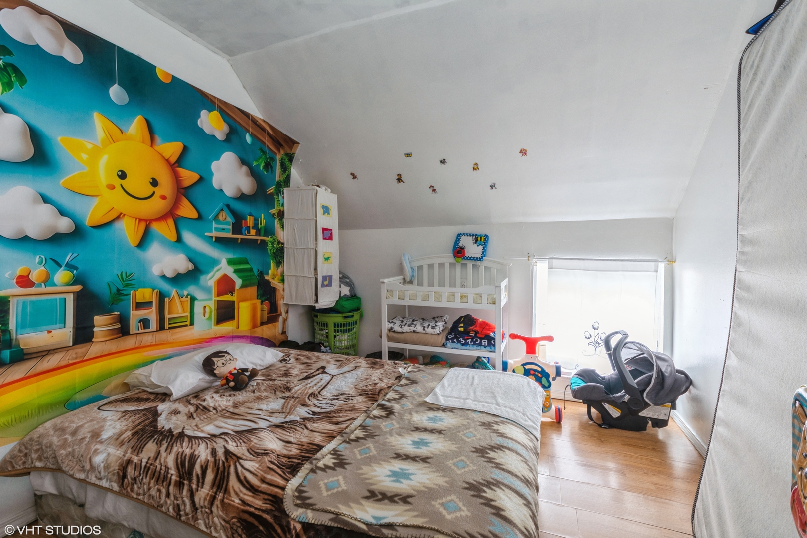 property viewer photo 11