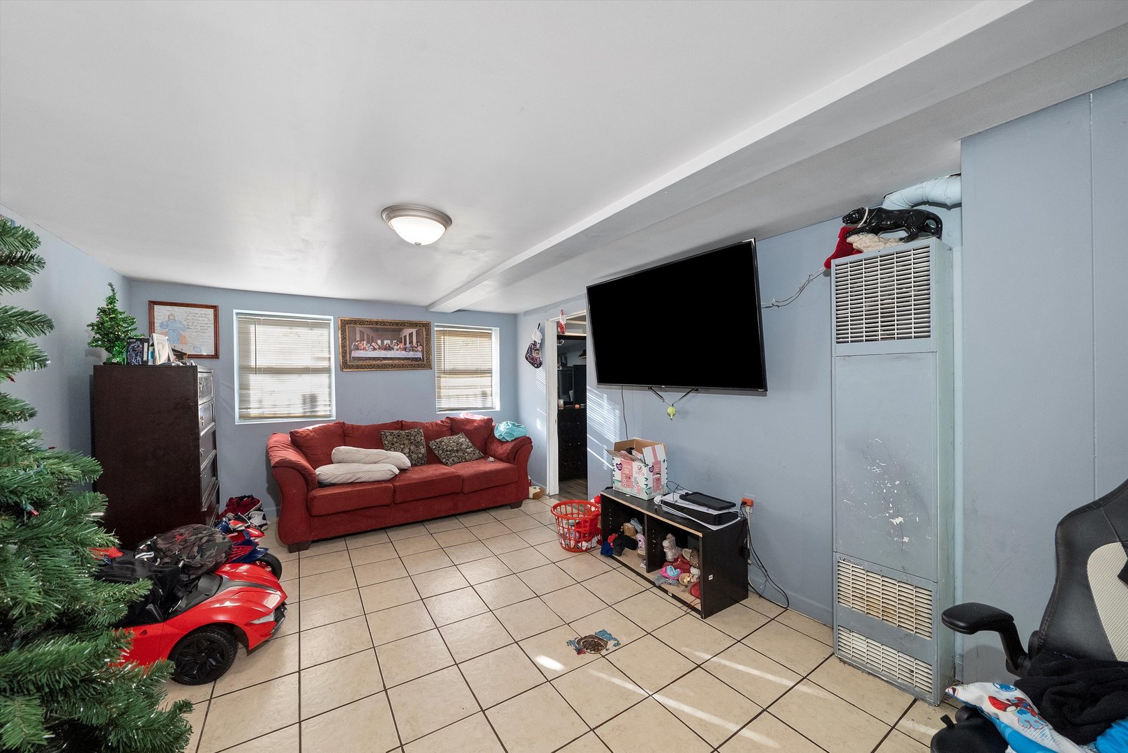 property viewer photo 2