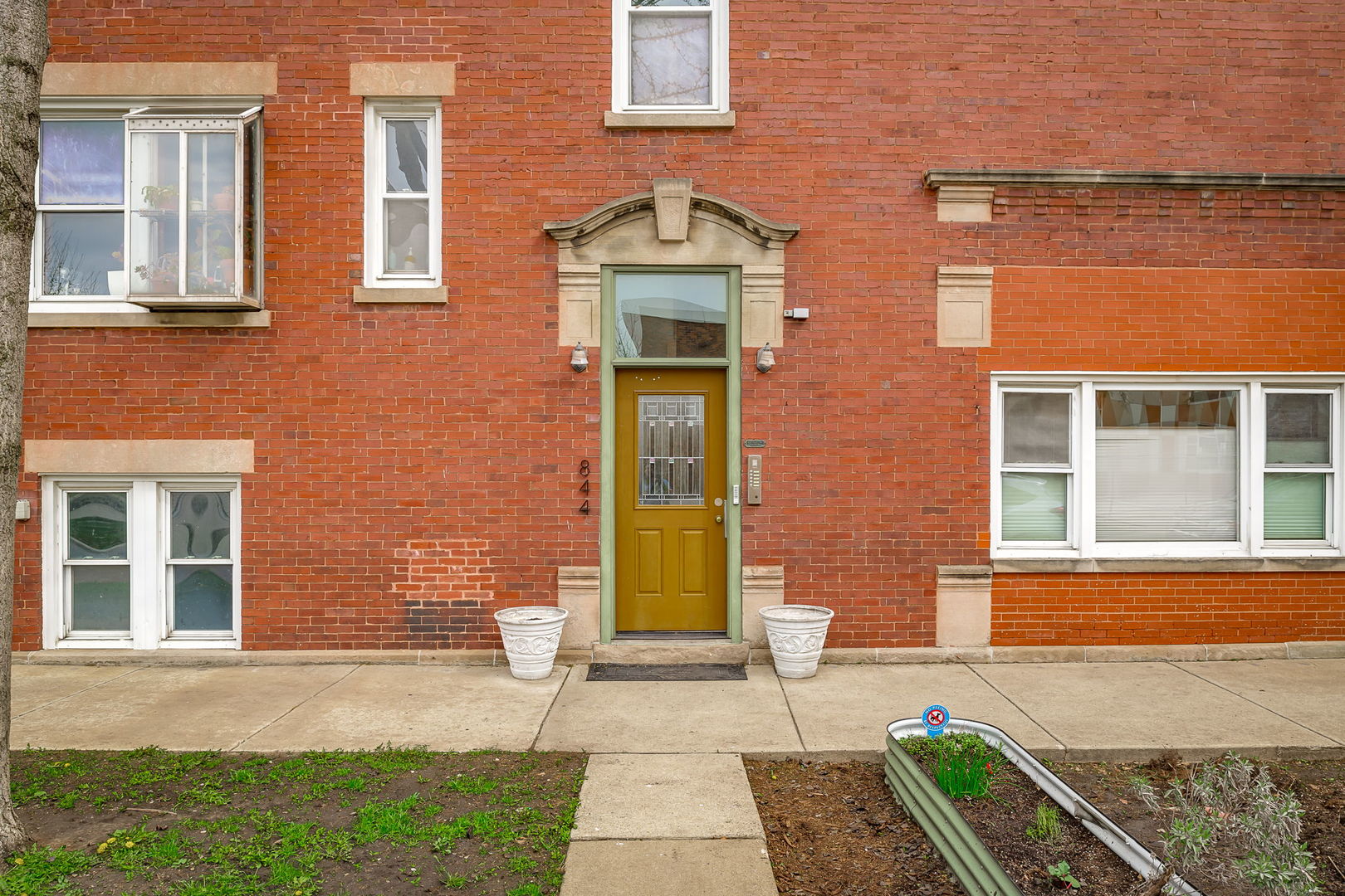 property viewer photo 3