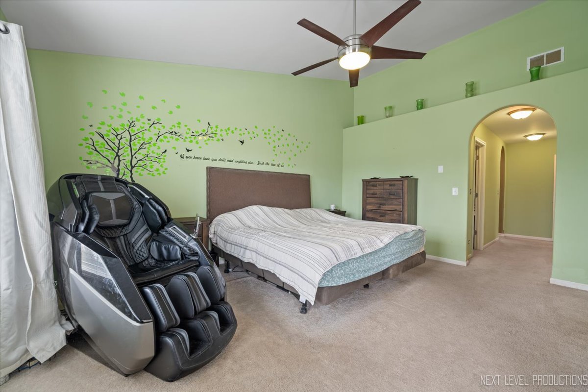 property viewer photo 10