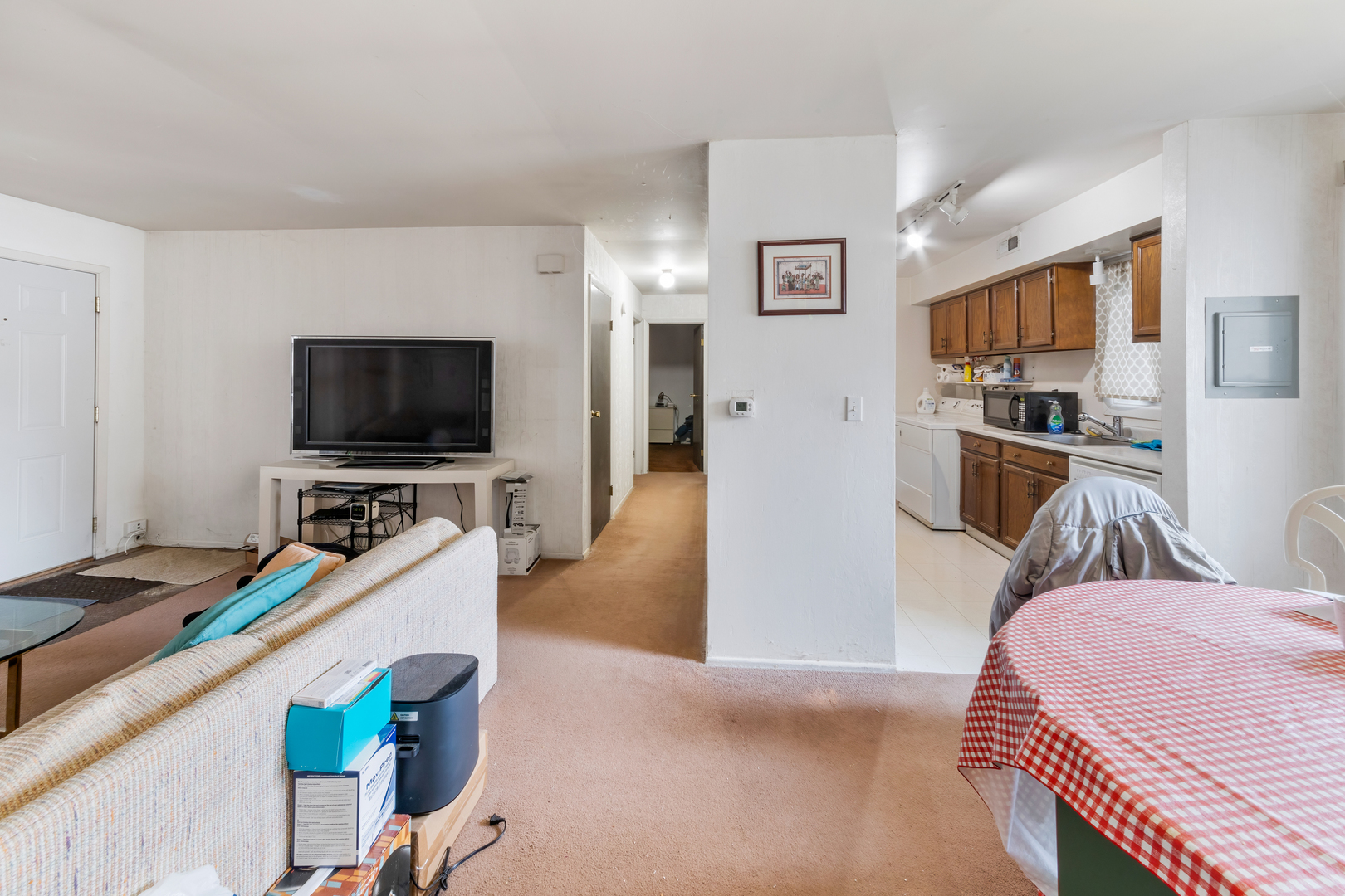 property viewer photo 3