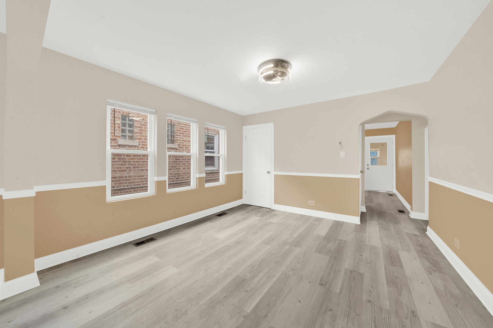 property viewer photo 14