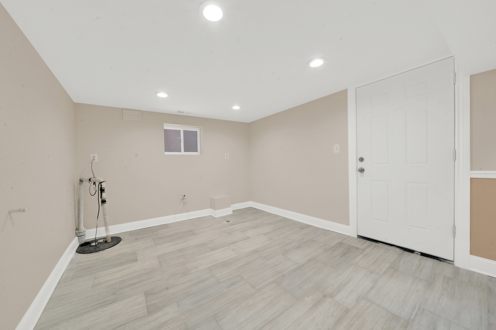 property viewer photo 27