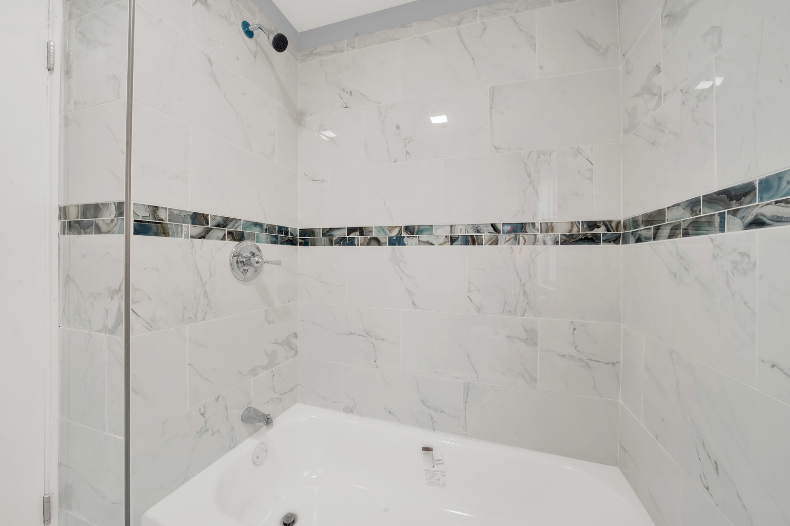 property viewer photo 8