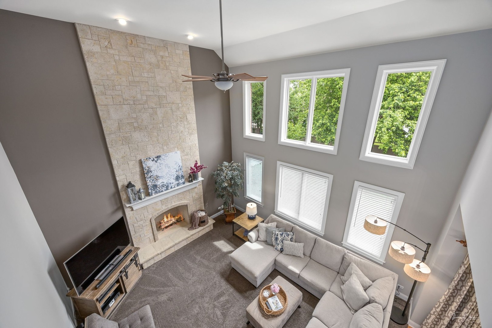 property viewer photo 16