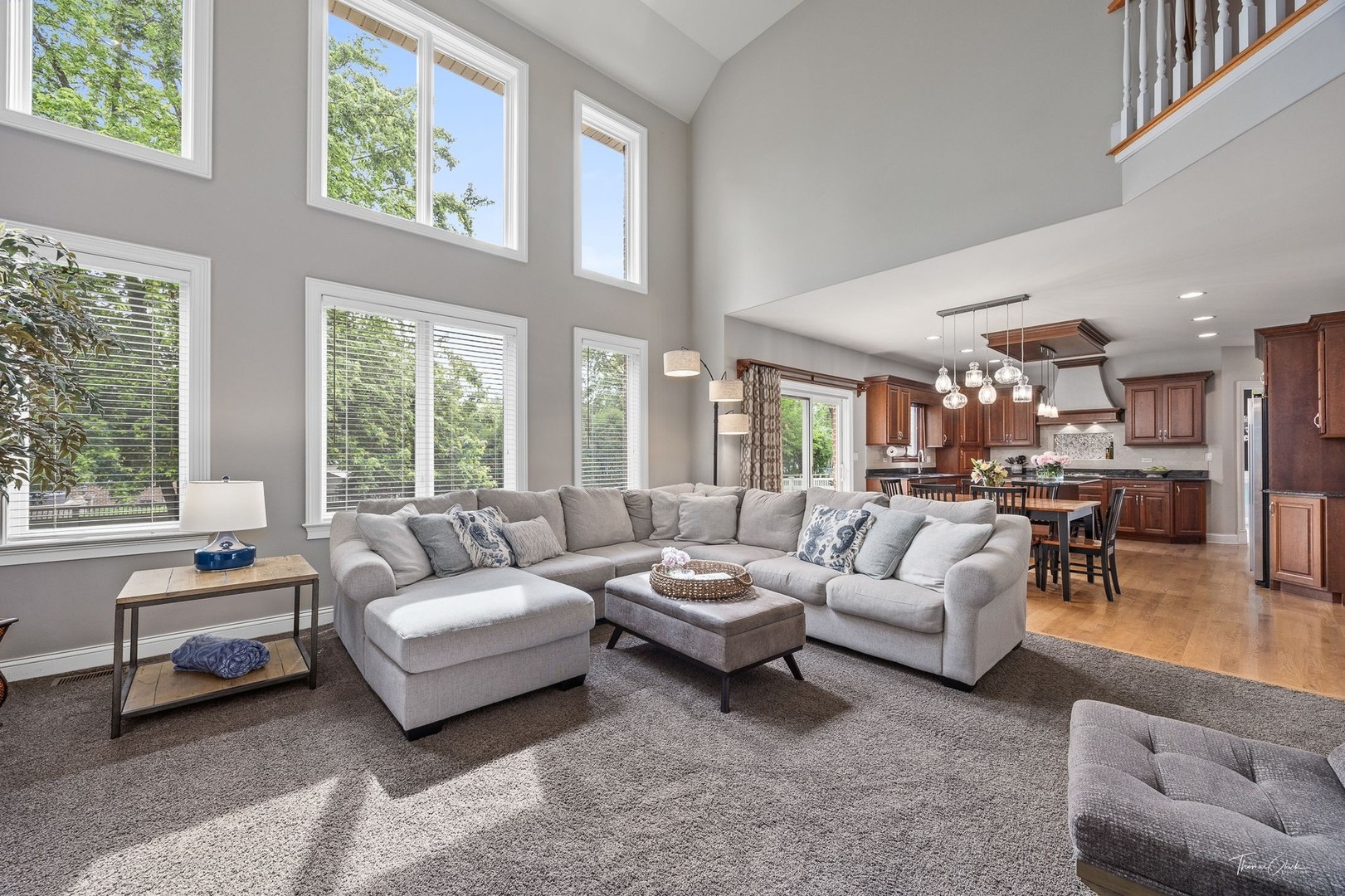 property viewer photo 9