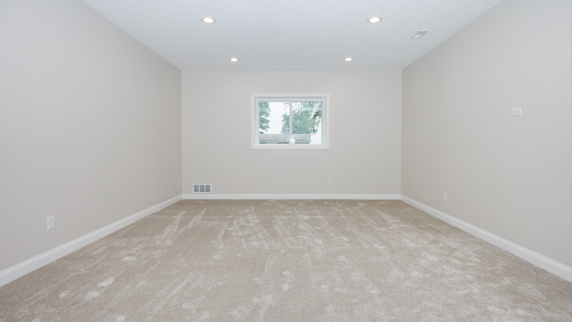 property viewer photo 44