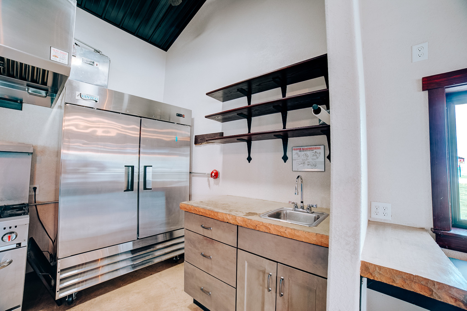 main property photo 19