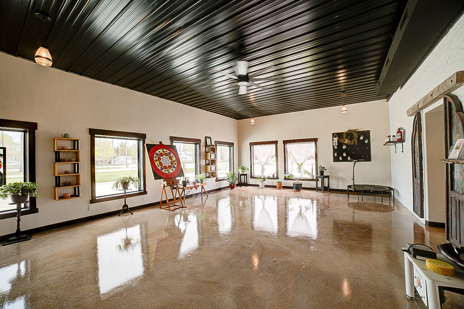 main property photo 44