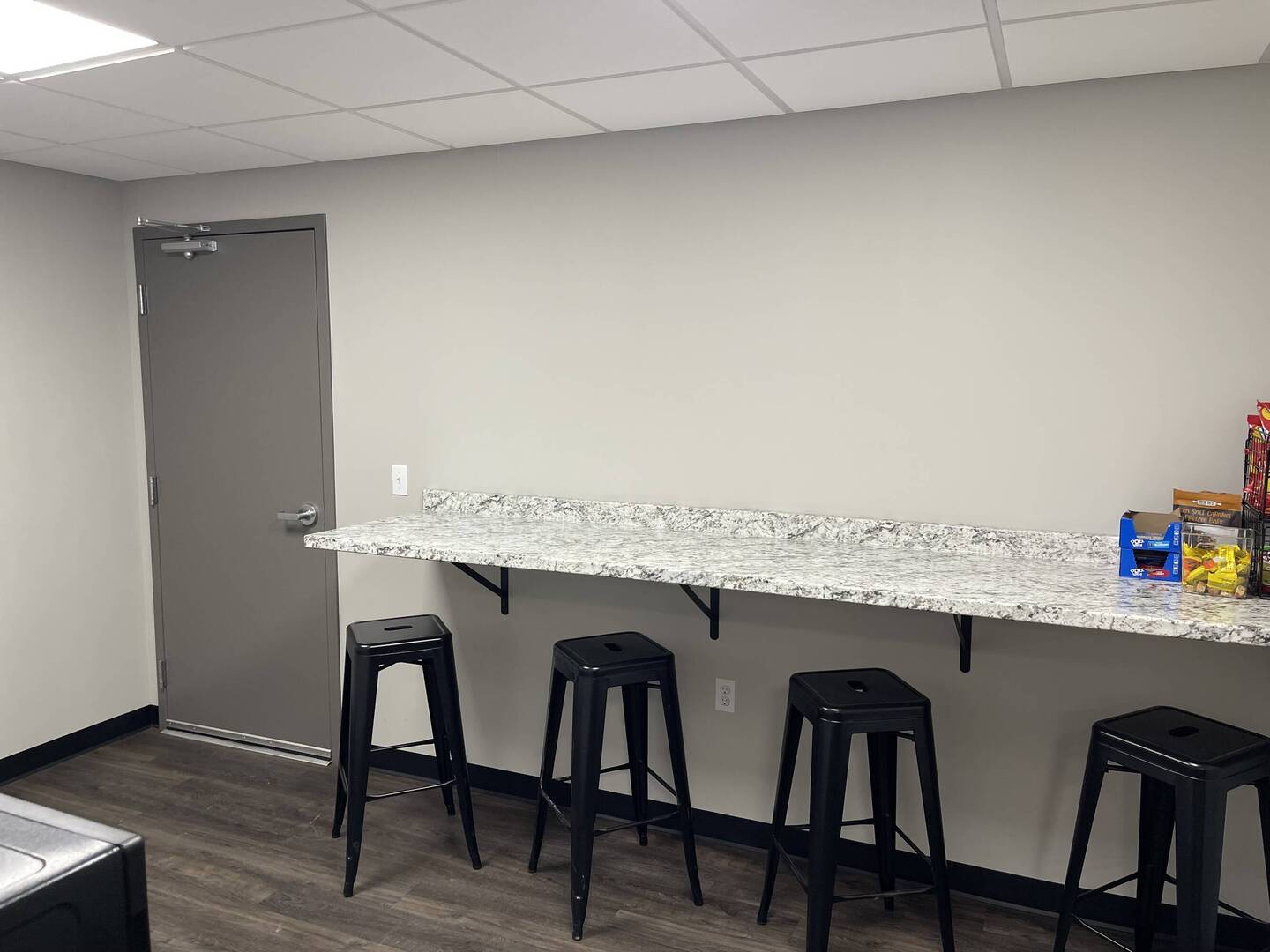 property viewer photo 24