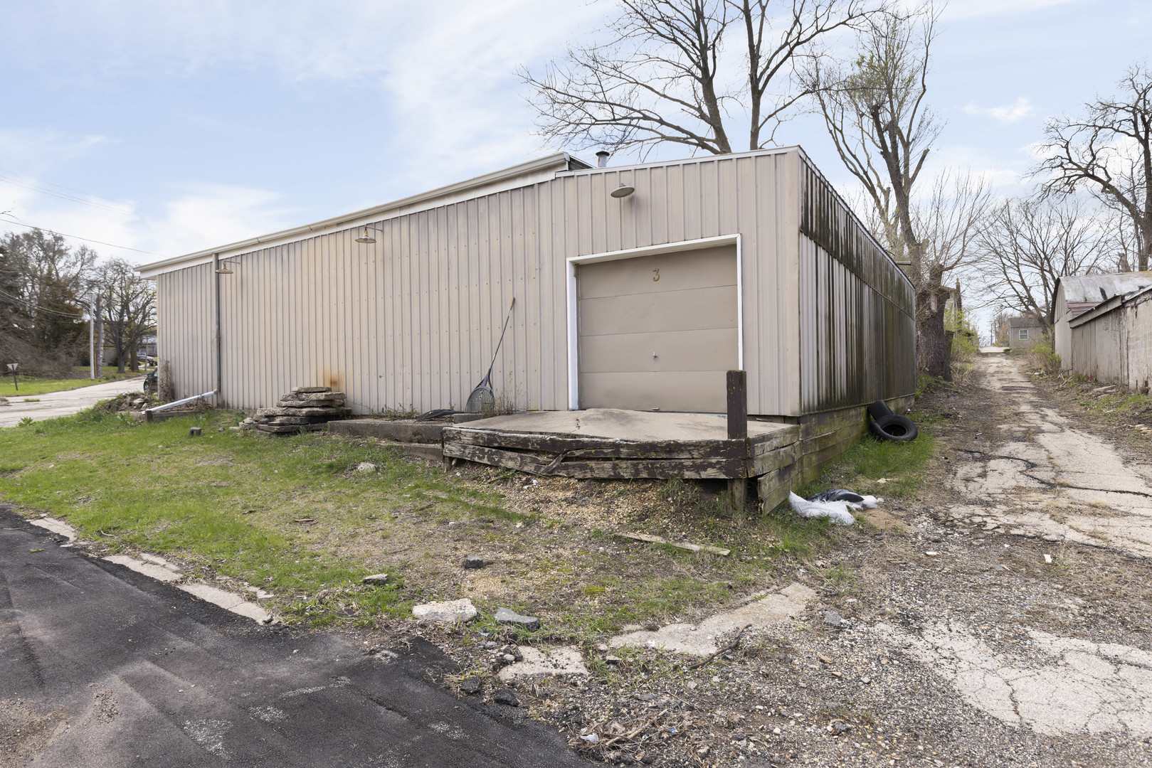 main property photo 7