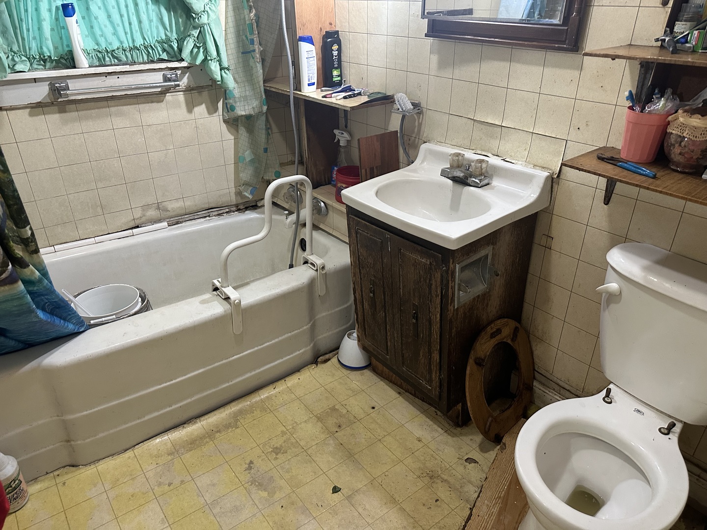 main property photo 9