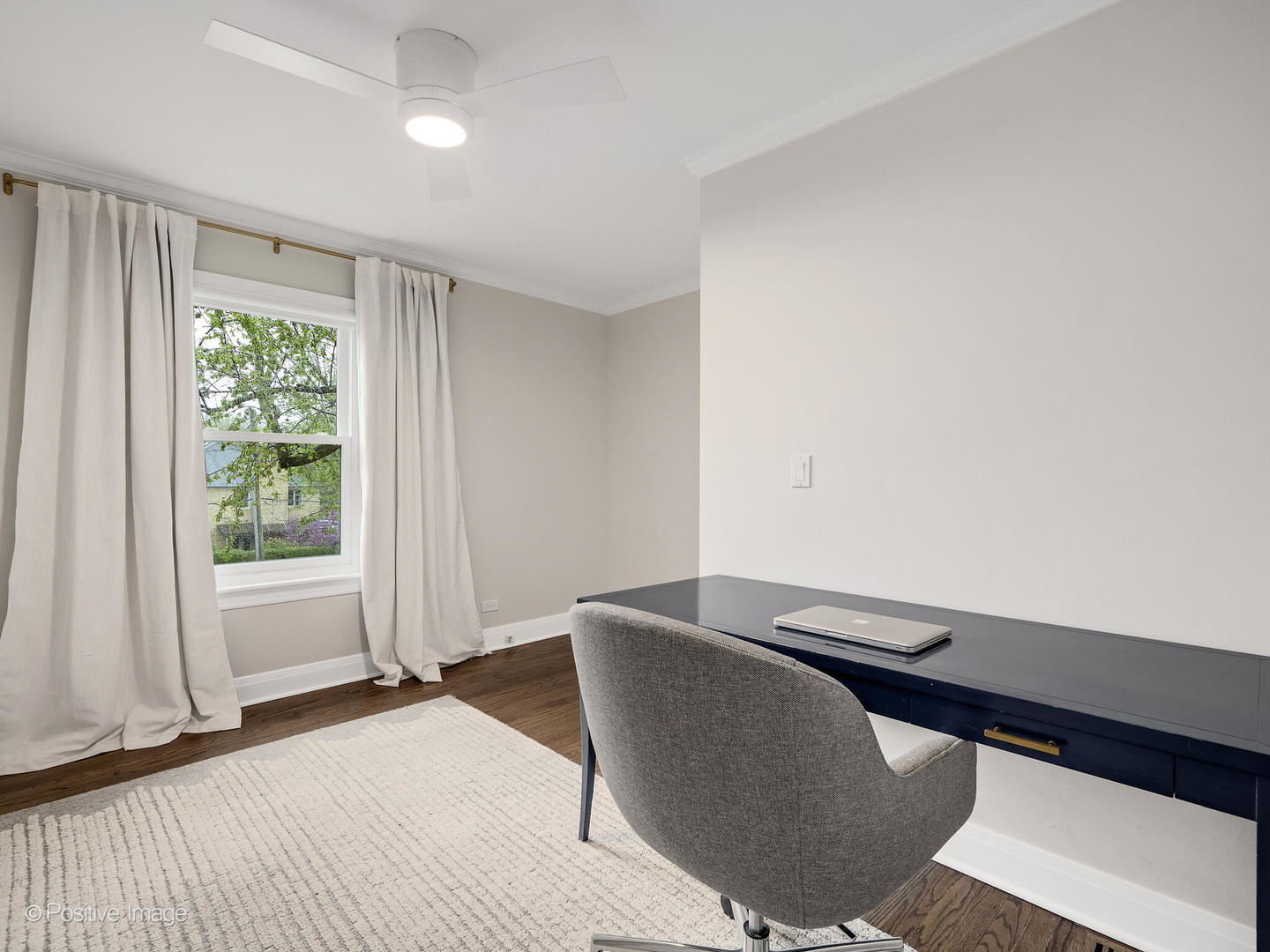 property viewer photo 17