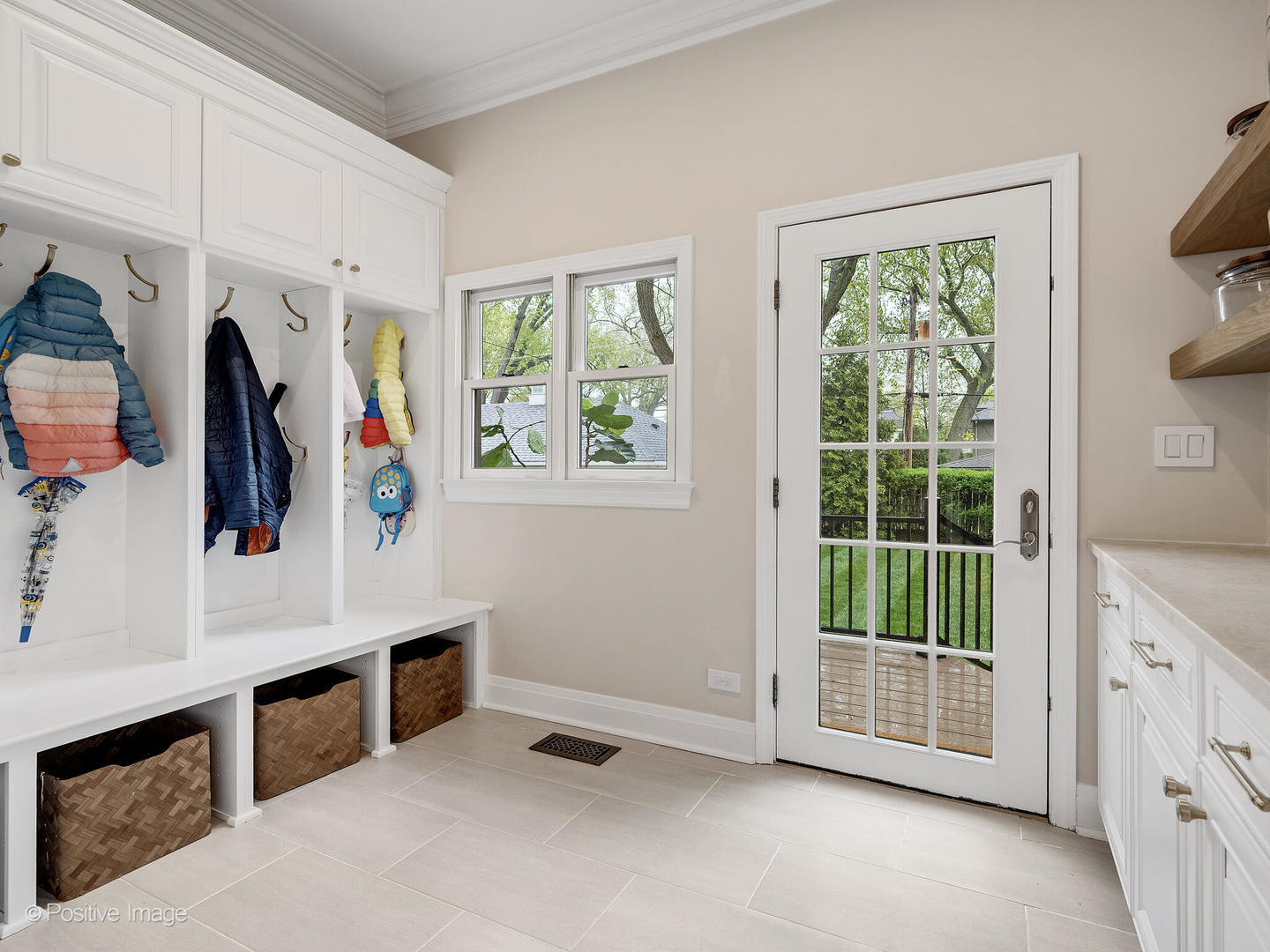 property viewer photo 18