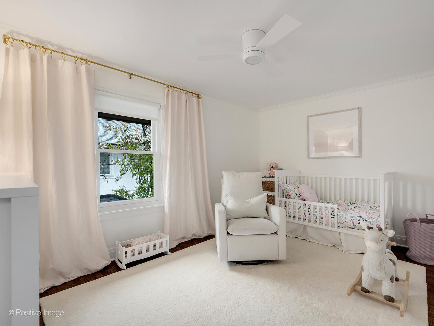 property viewer photo 25