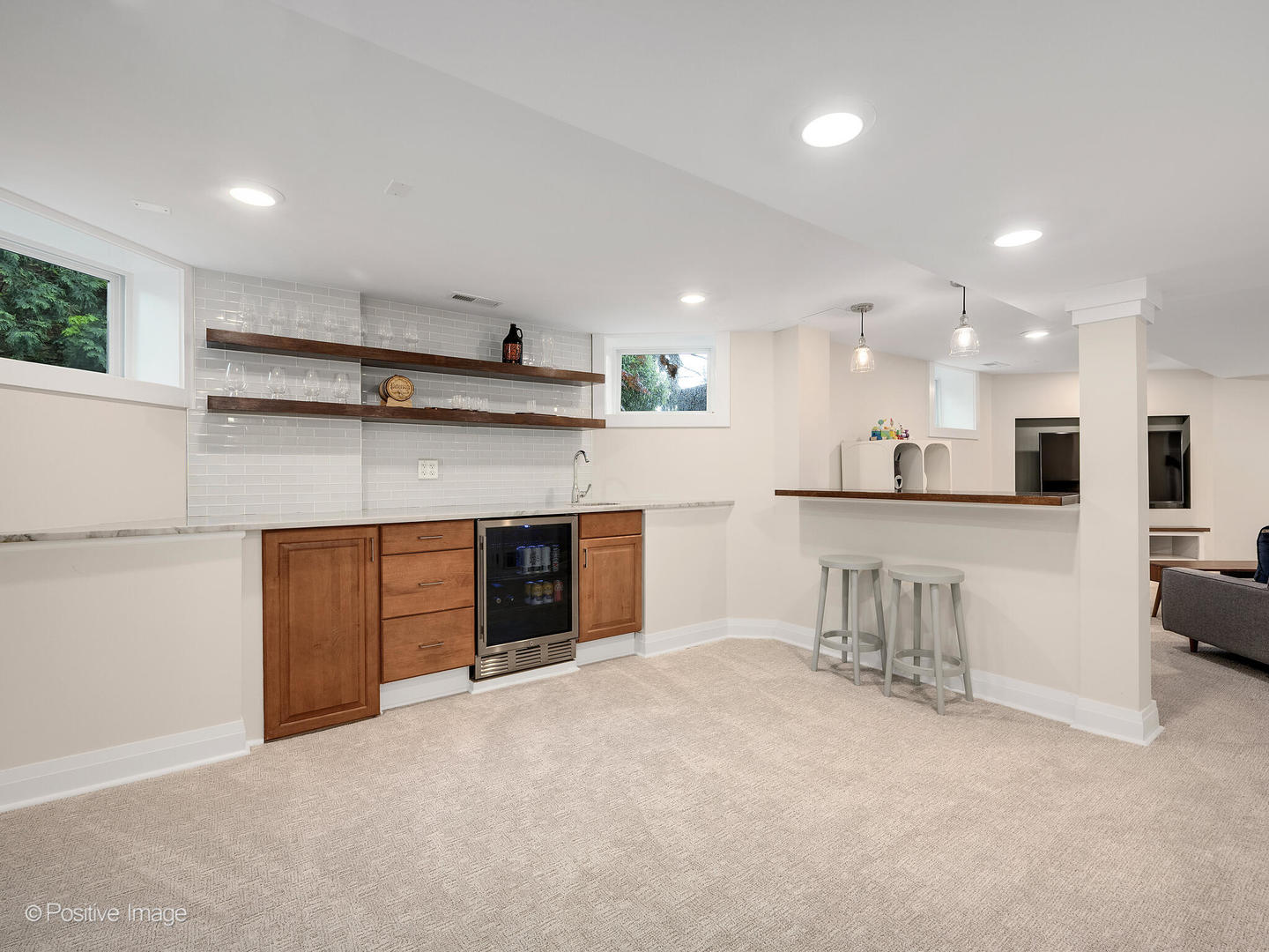 property viewer photo 26