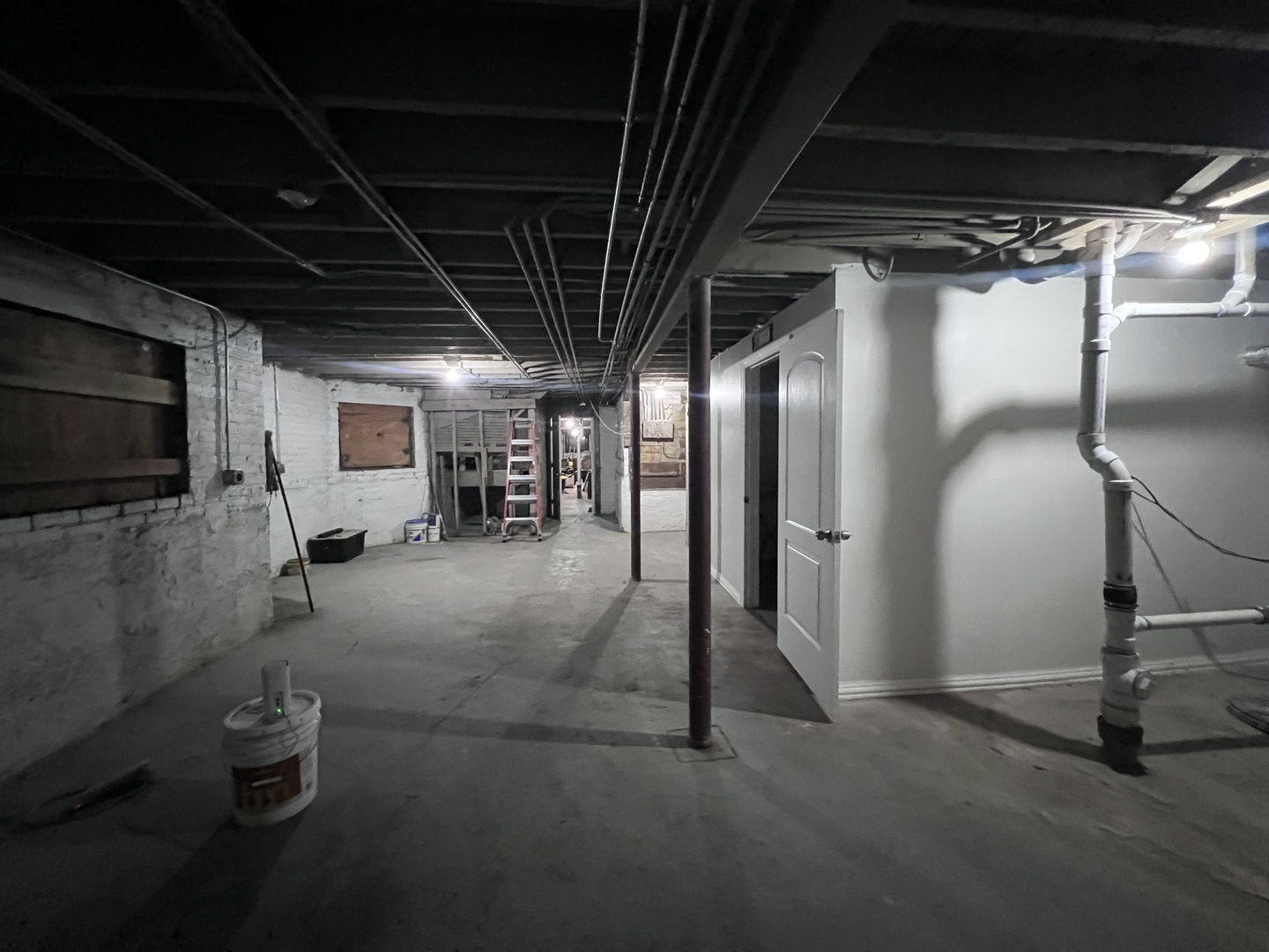main property photo 78