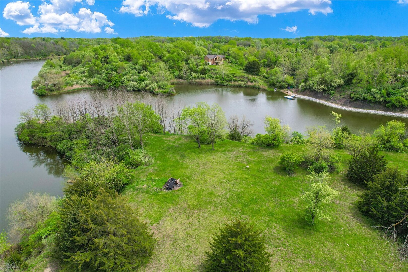 main property photo 32