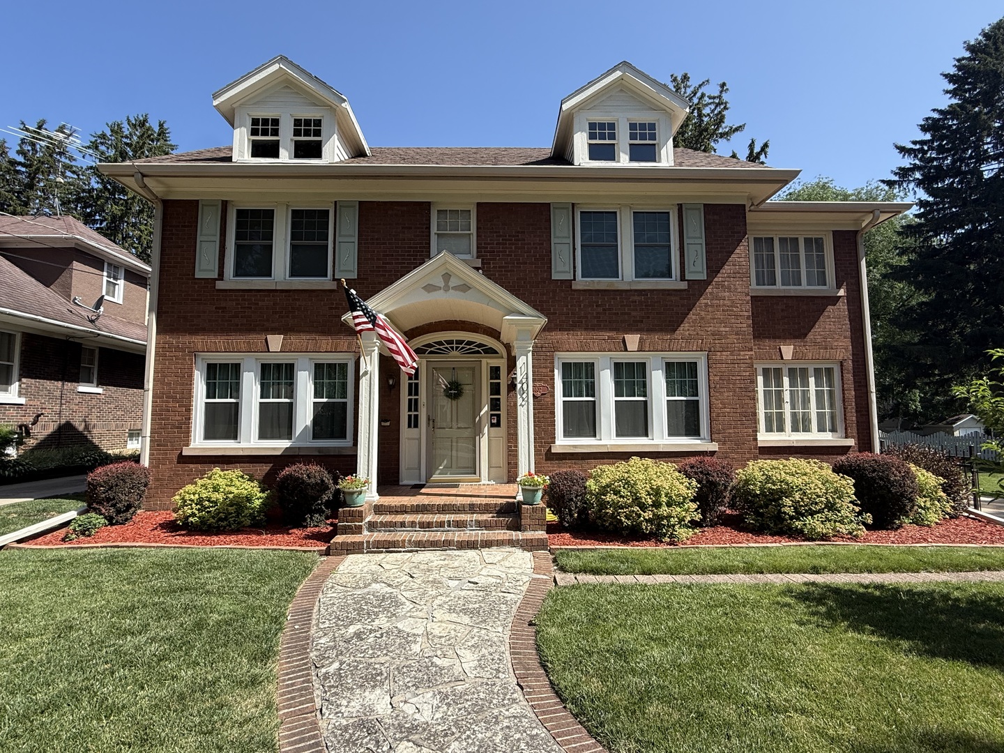 property viewer photo 2