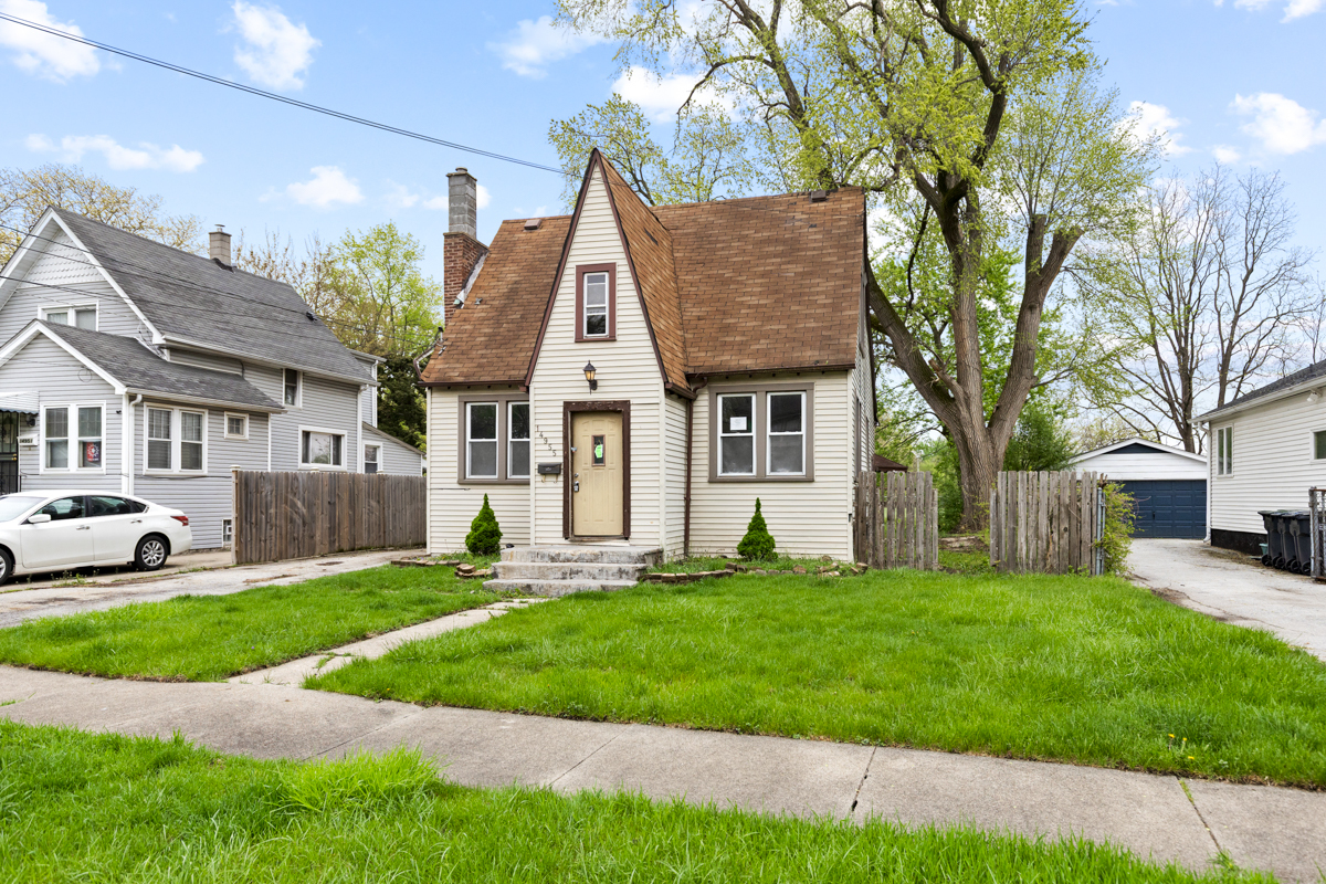 main property photo 2