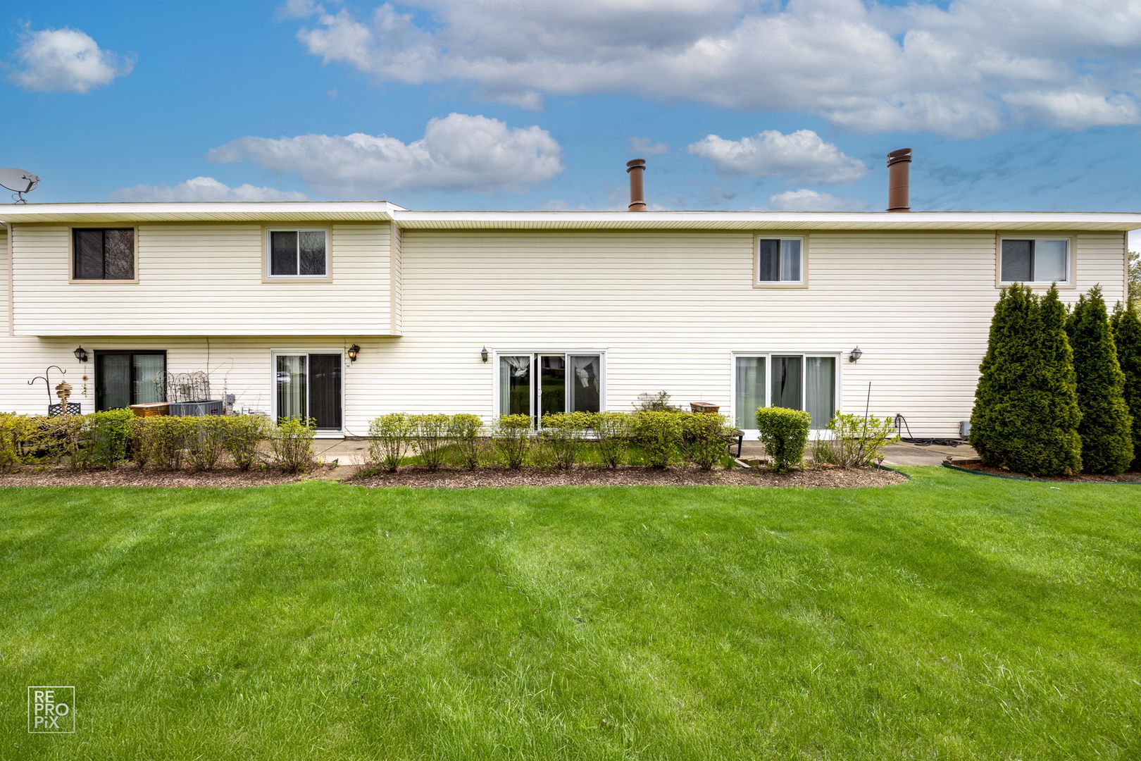 property viewer photo 14