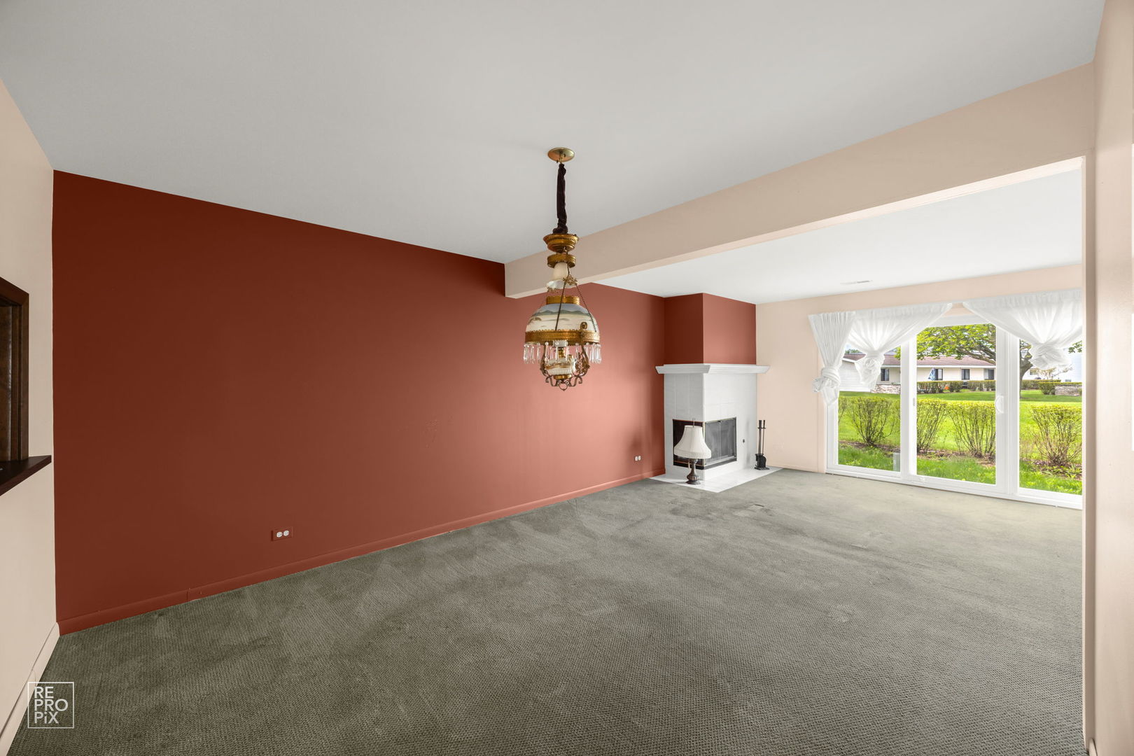 property viewer photo 2