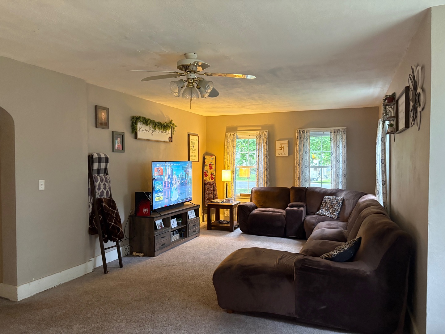 property viewer photo 8