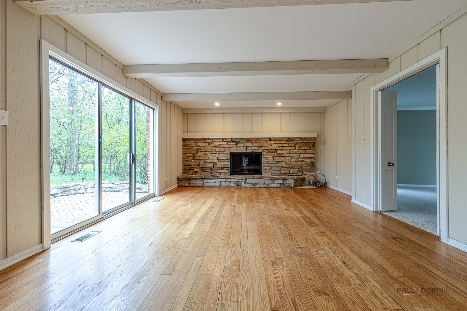 property viewer photo 19