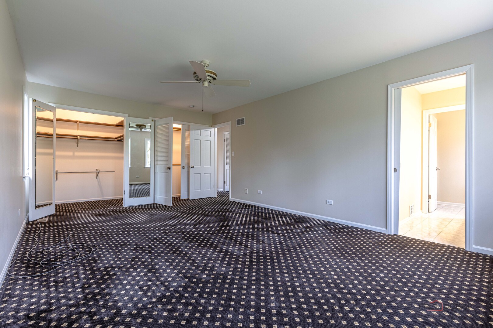 property viewer photo 26