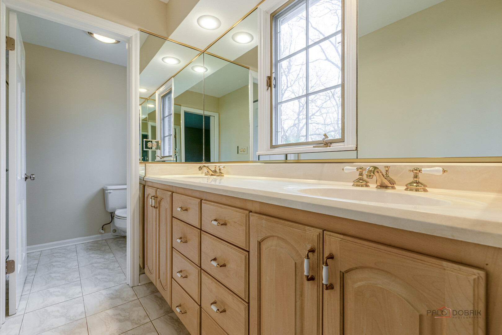 property viewer photo 28
