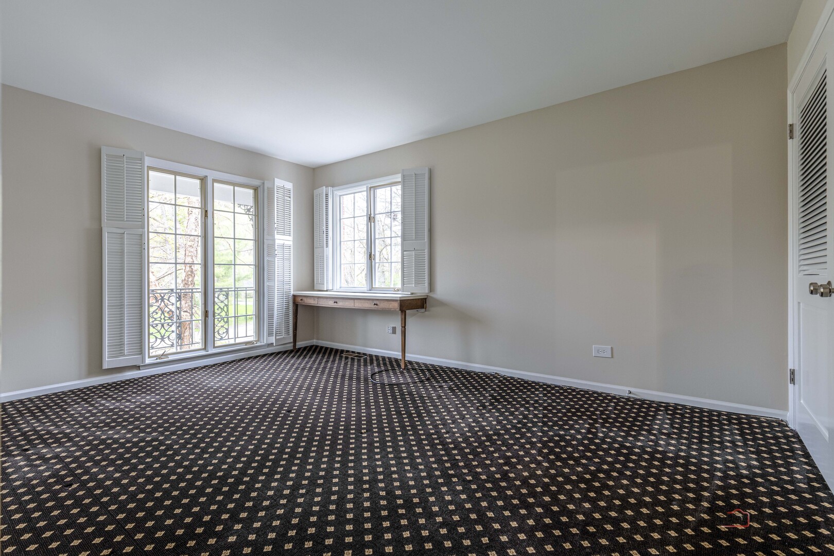 property viewer photo 34