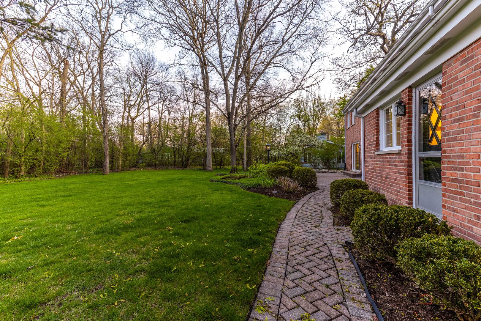 property viewer photo 50