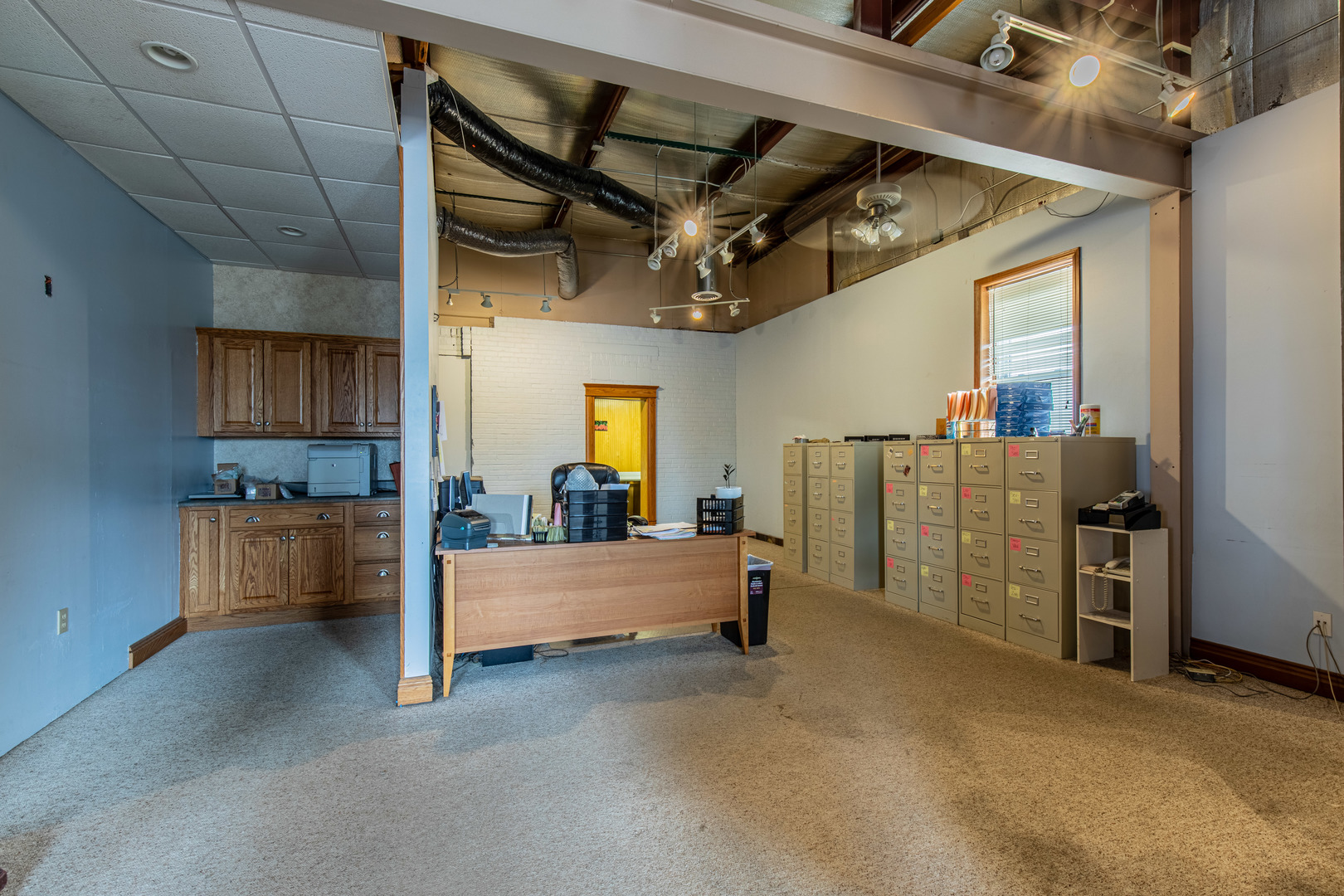 main property photo 9