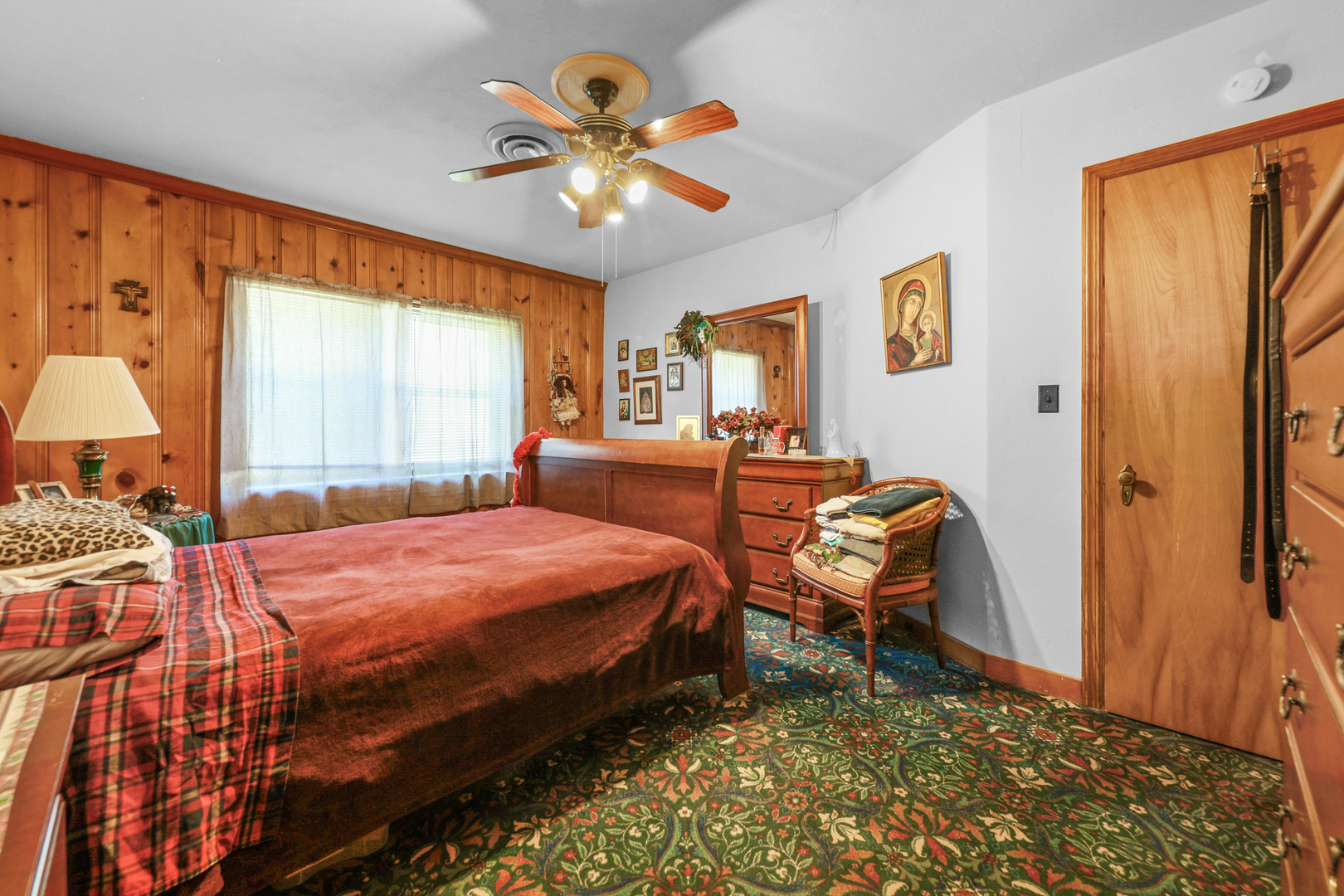 main property photo 9