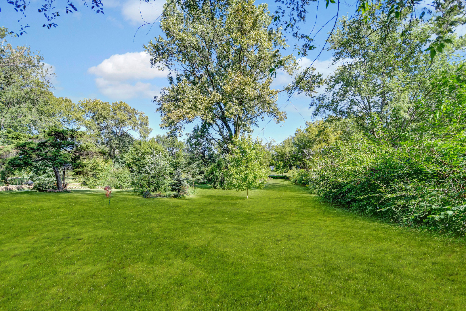 property viewer photo 21