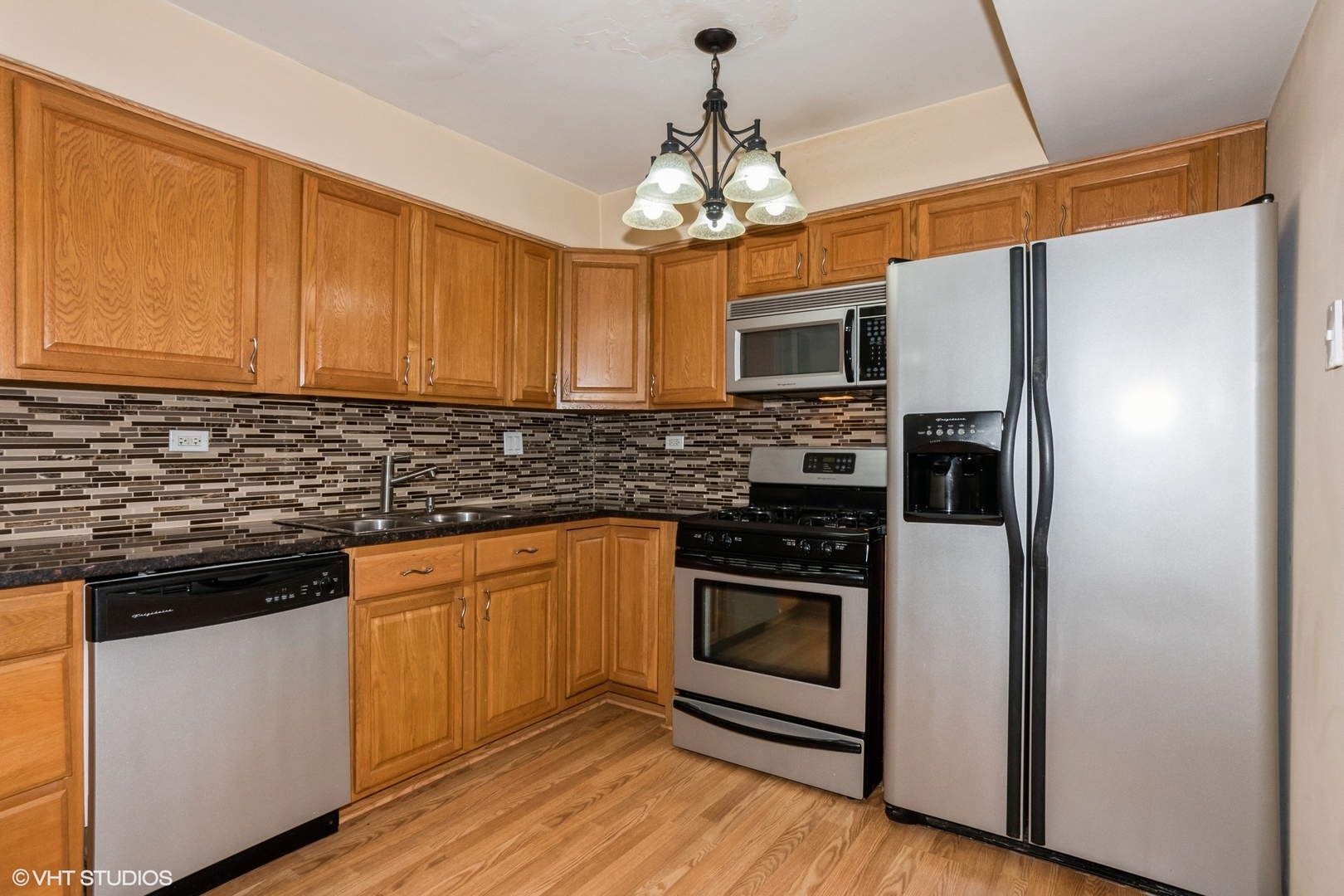 property viewer photo 6