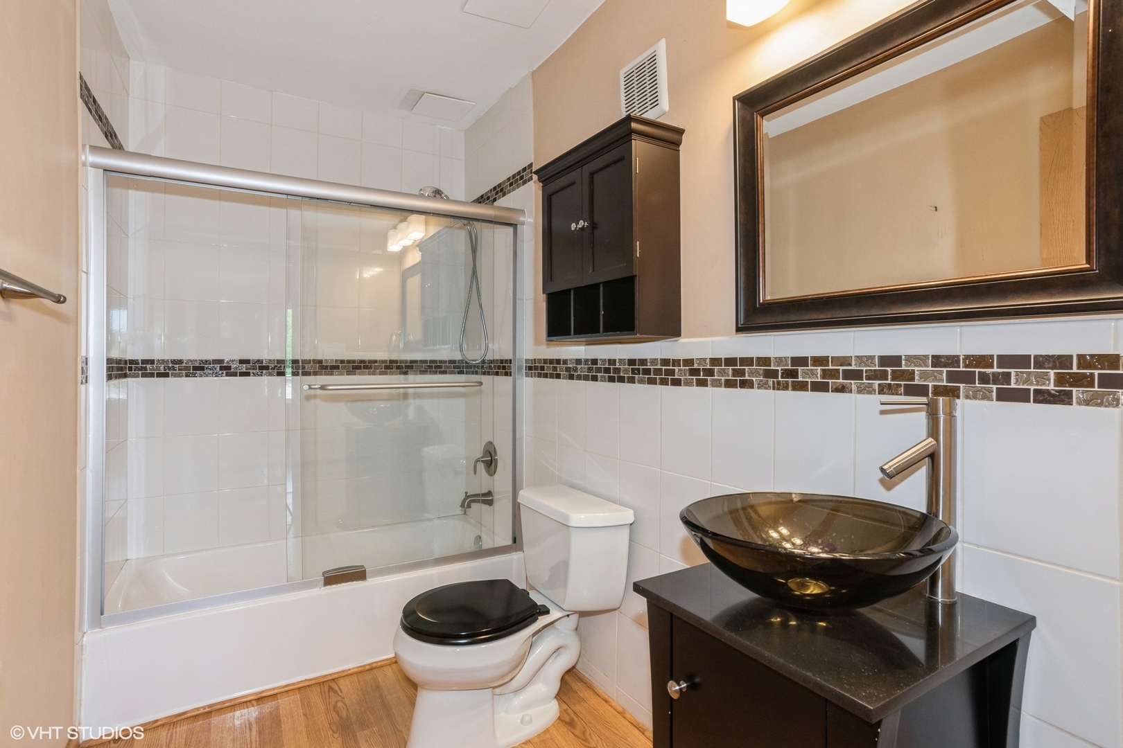 property viewer photo 8