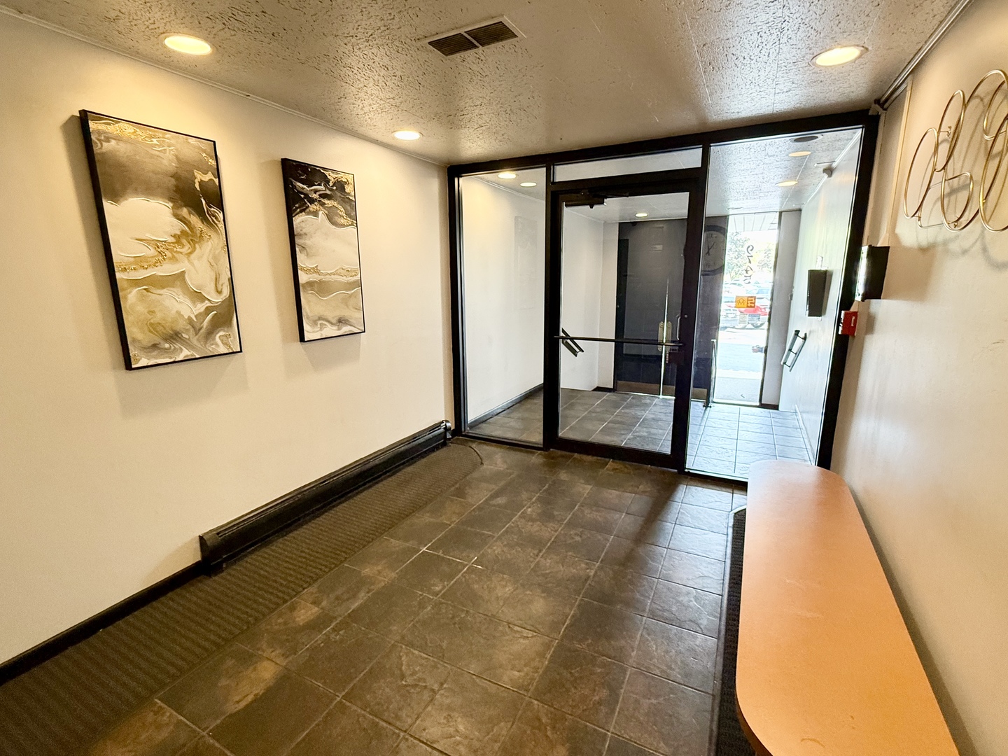 property viewer photo 23