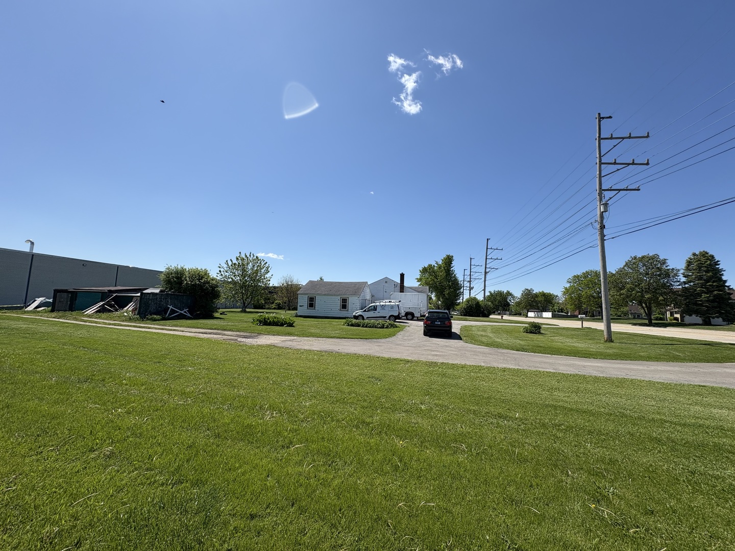 main property photo 2