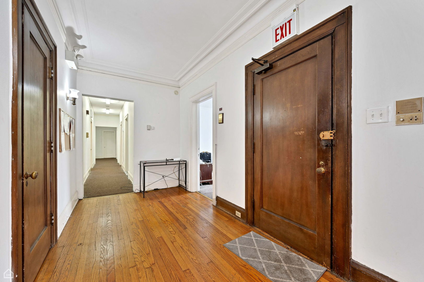 property viewer photo 24