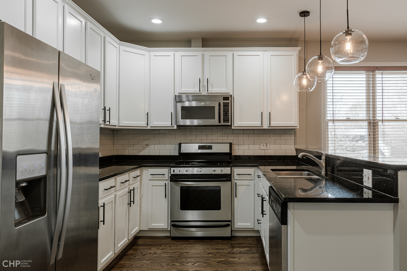property viewer photo 5