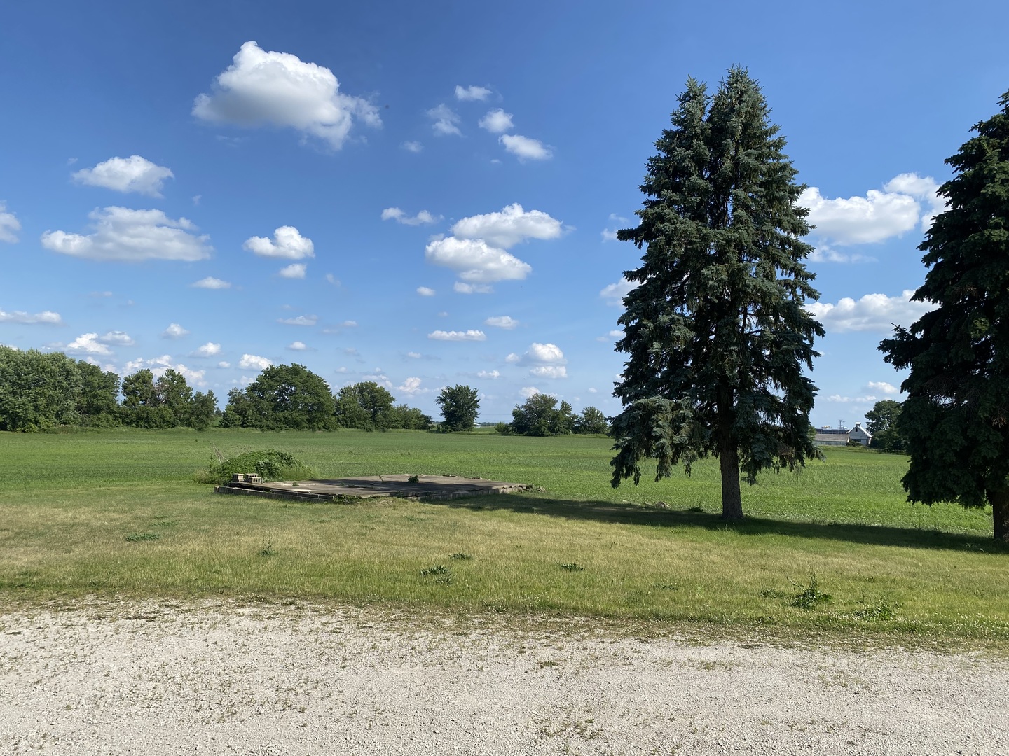 main property photo 7