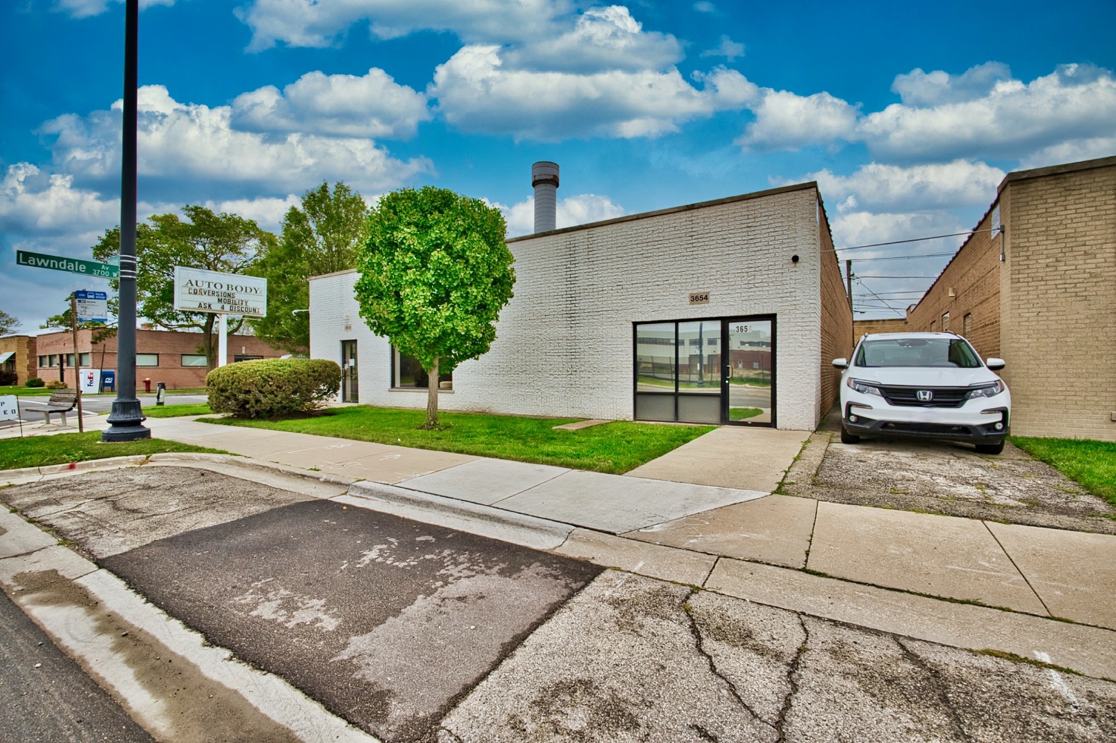 main property photo 2