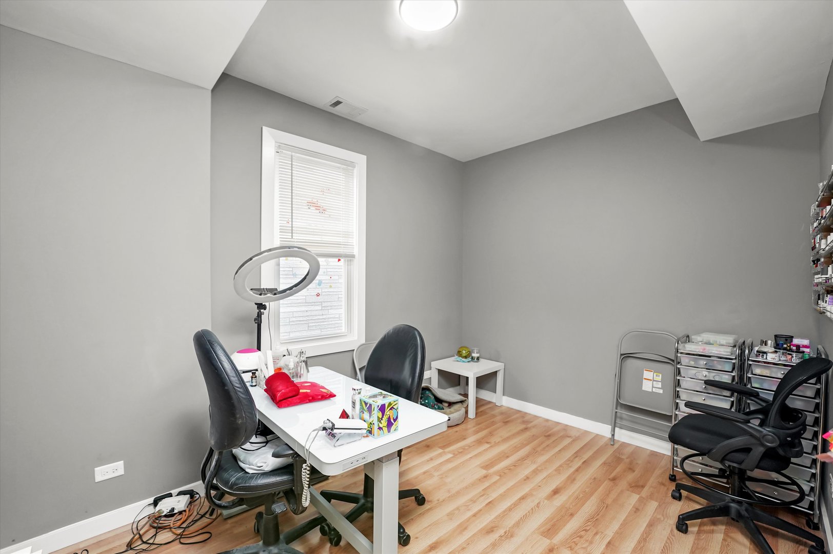 property viewer photo 9