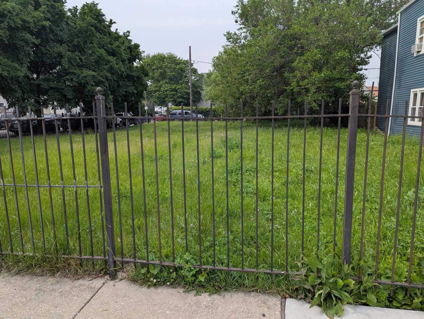 main property photo 4
