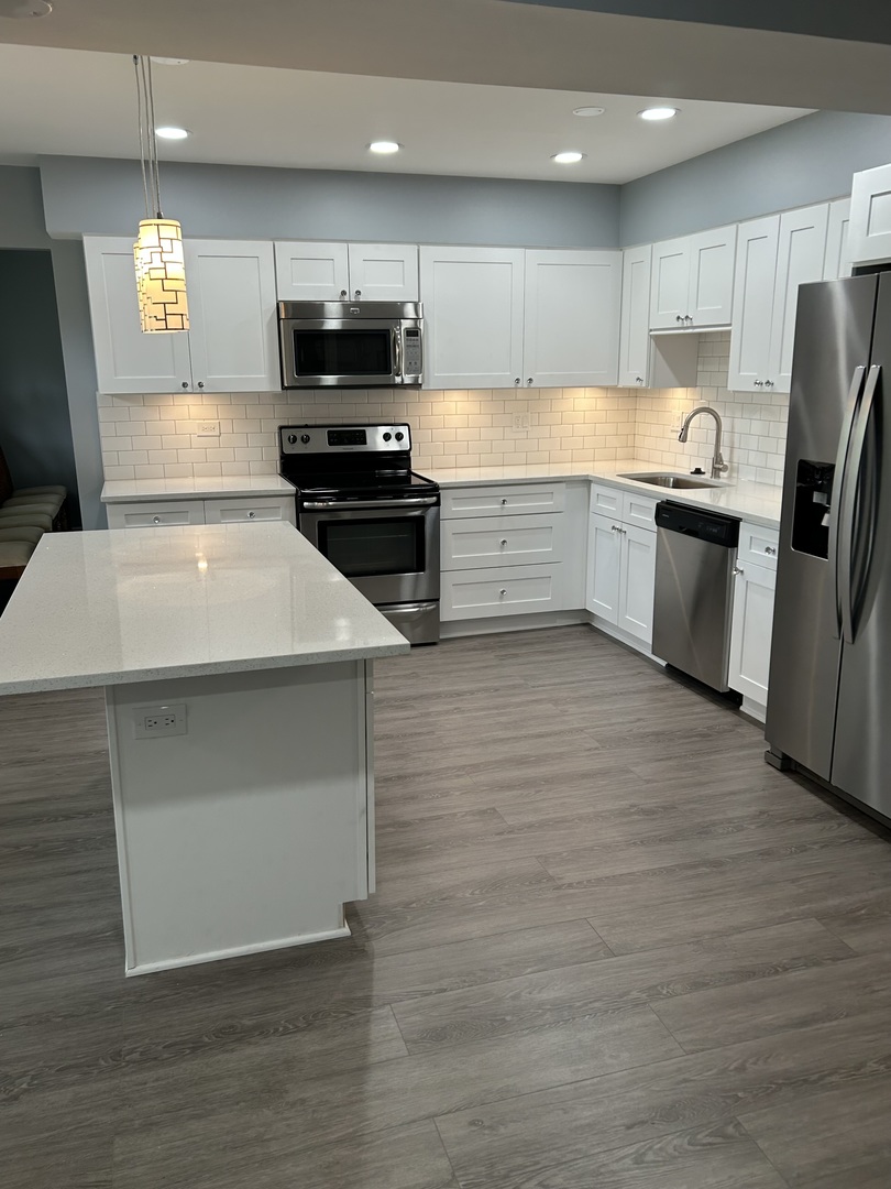 property viewer photo 3